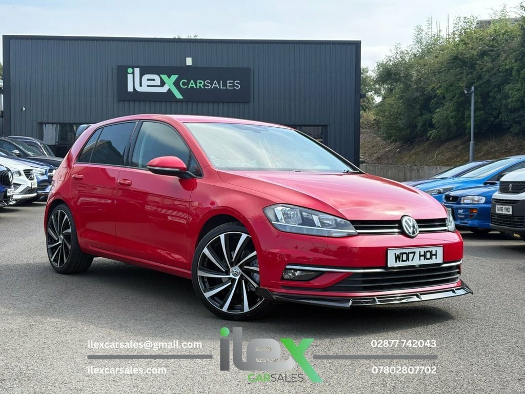 Volkswagen Golf 2L Gt Red