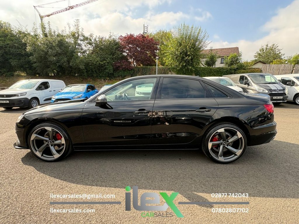 Audi A4 2L Technik Black #5