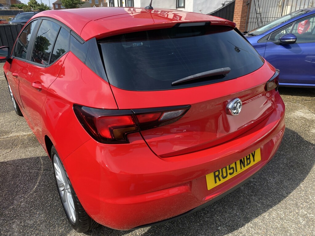 Vauxhall Astra Hatchback 1.4 I Turbo Design 2019 RO51NBY Red #4