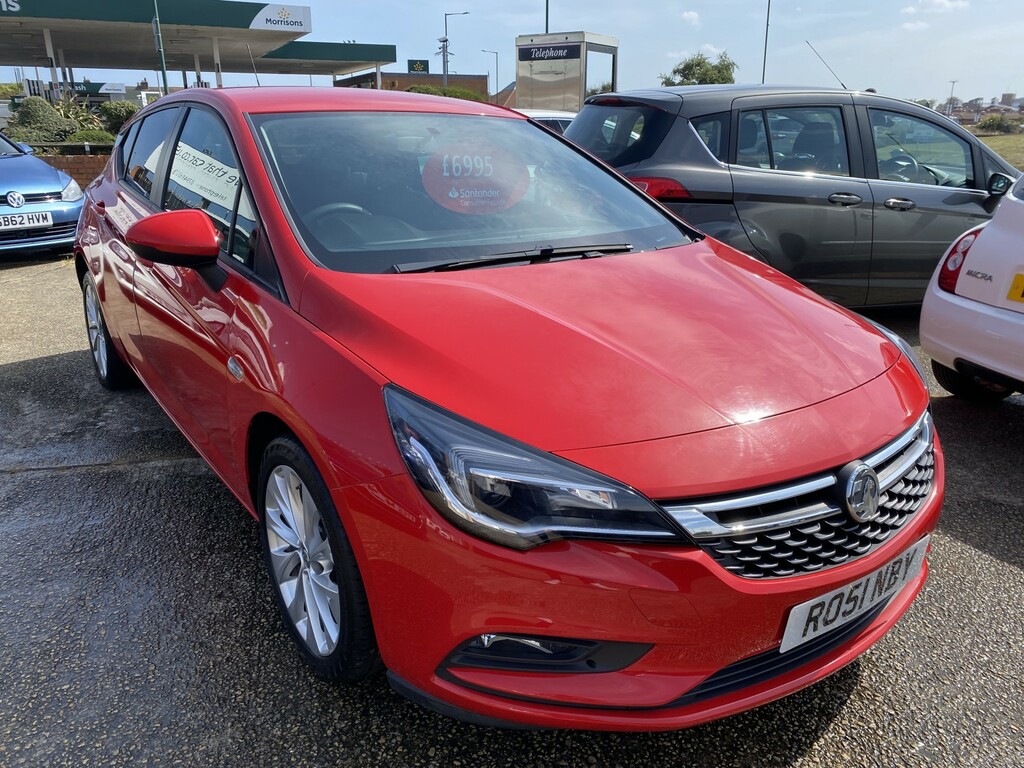 Vauxhall Astra Hatchback 1.4 I Turbo Design 2019 Red