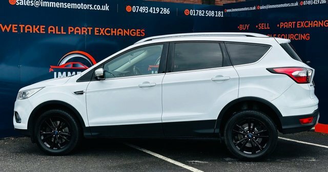 Ford Kuga Tdci Titanium Suv White #4