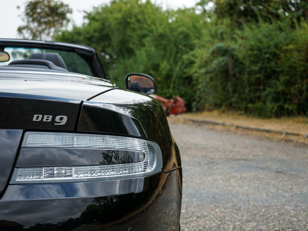 Aston Martin DB9 6L Null Silver #12
