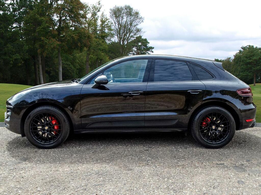 Porsche Macan Petrol RJ17MJF #2