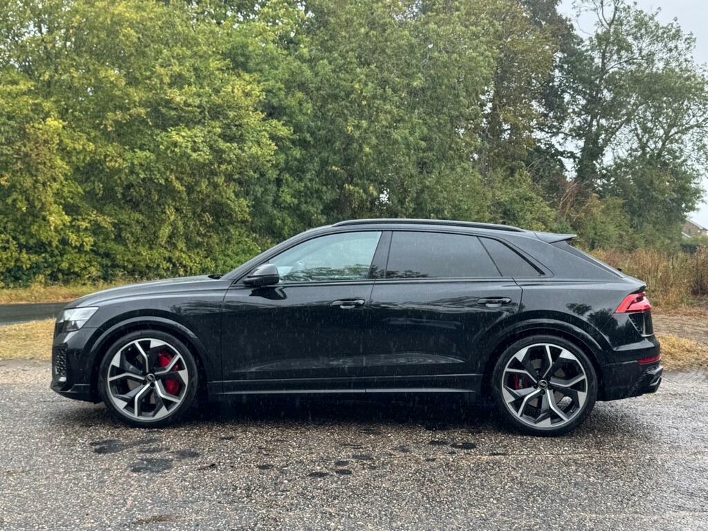 Audi RSQ8 Petrol #5