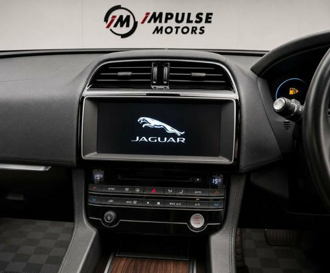 Jaguar F-Pace 2.0 F-pace Portfolio Blue #4