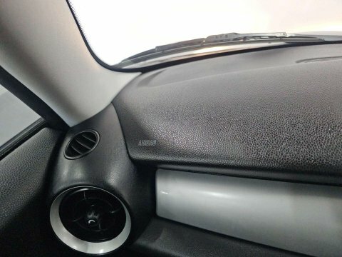 Mini Hatch White #67