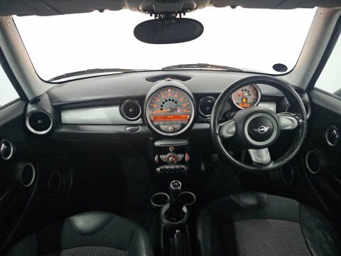Mini Hatch 1.6 Cooper Black #2