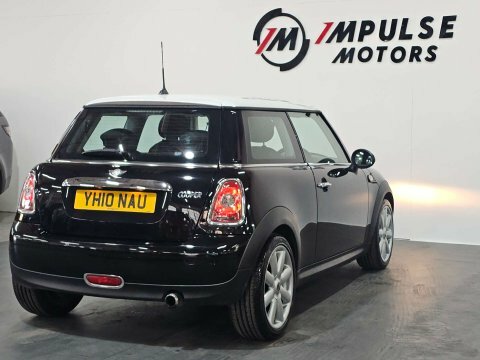 Mini Hatch White #7