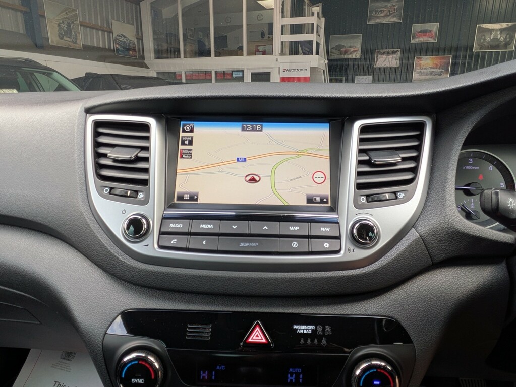 Hyundai Tucson 1.7 Tucson Sport Edition. Full Service Just Done. Red #2