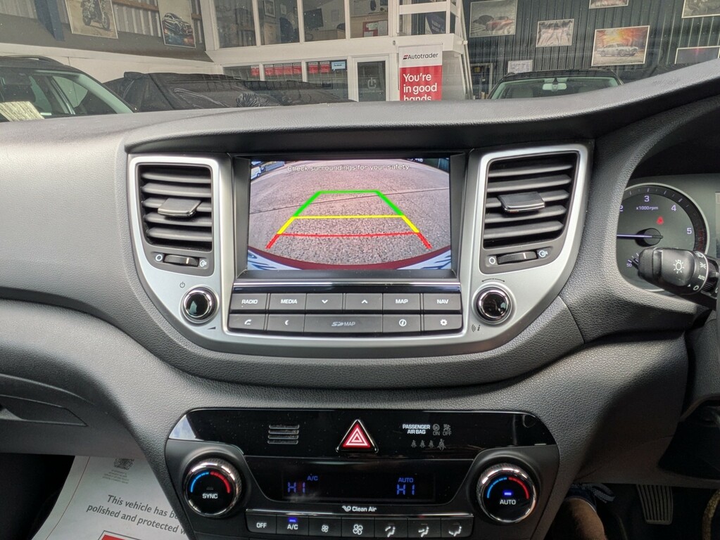 Hyundai Tucson 1.7 Tucson Sport Edition. Full Service Just Done. Red #5