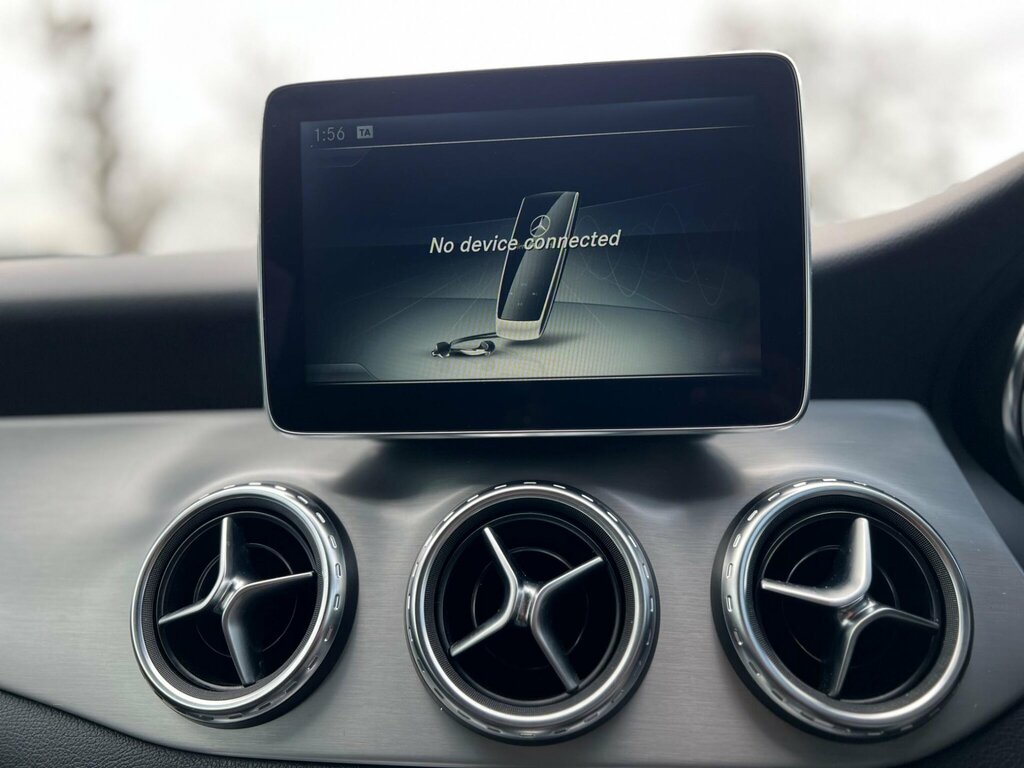 Mercedes-Benz GLA Class 2.1 Gla200d Amg Line Executive Suv Ma Red #58