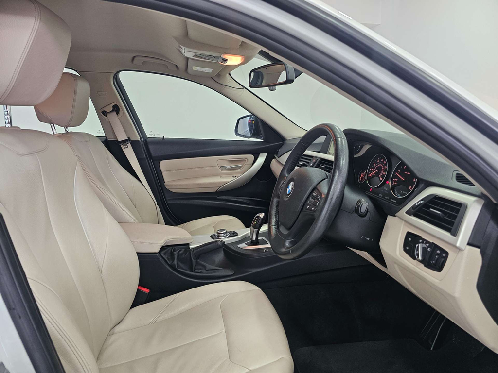 BMW 3 Series Edition Auto #2