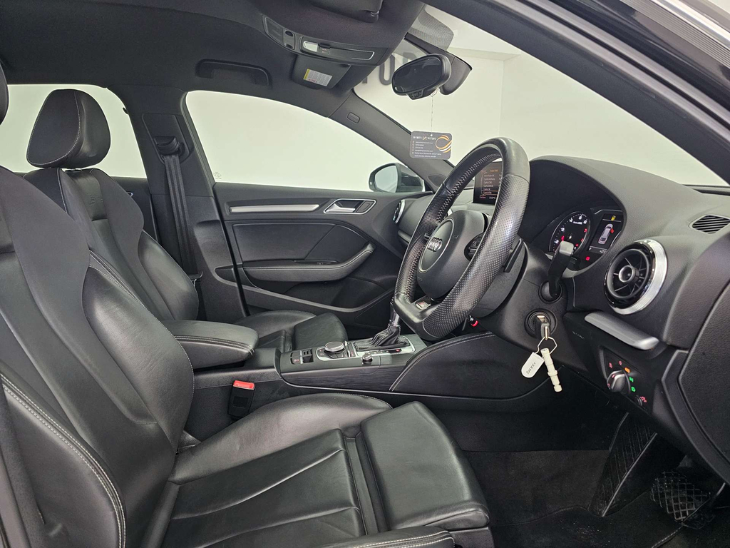 Audi A3 Sportback S Line Tfsi #2