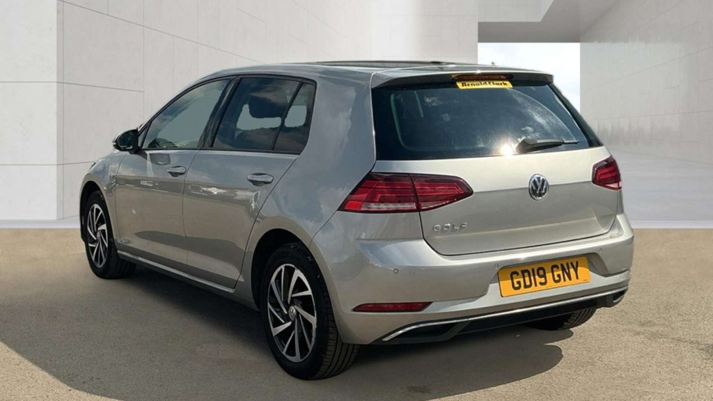 Volkswagen Golf Match Tsi GD19GNY #5