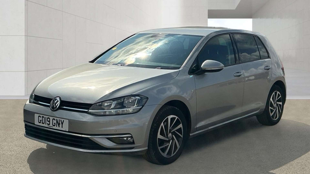 Volkswagen Golf Match Tsi GD19GNY #4