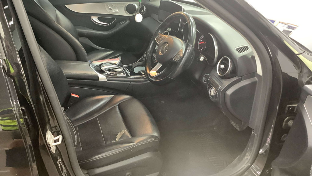 Mercedes-Benz C Class Amg Sport Edition Black #2