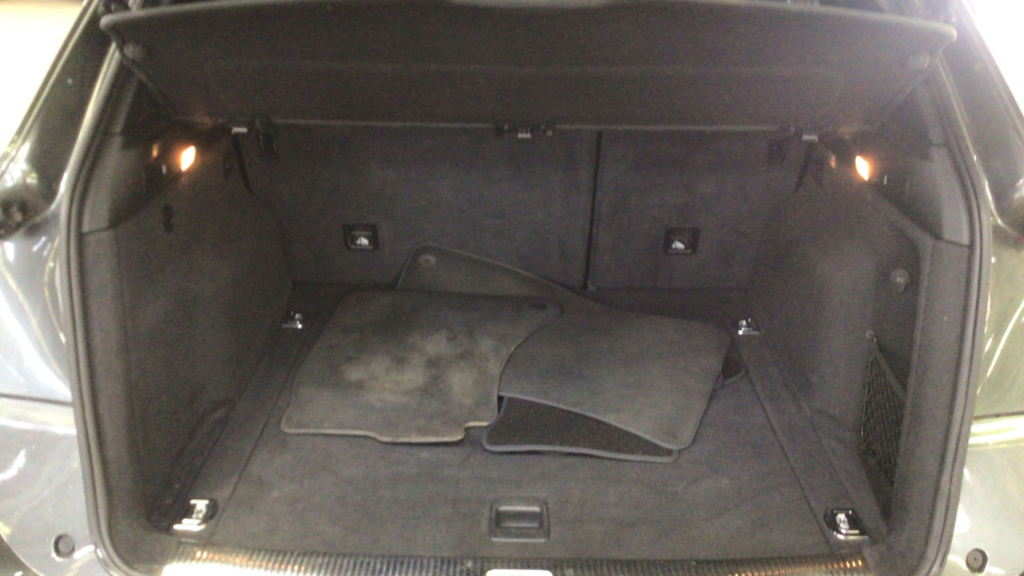 Audi Q5 Black #7