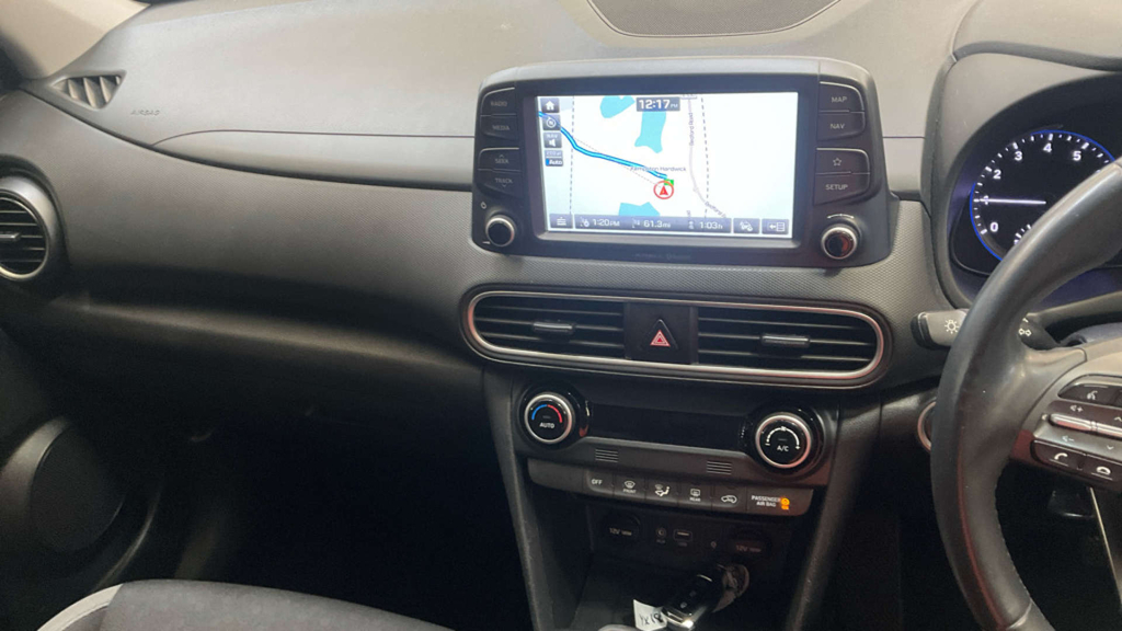 Hyundai Kona Premium Grey #3