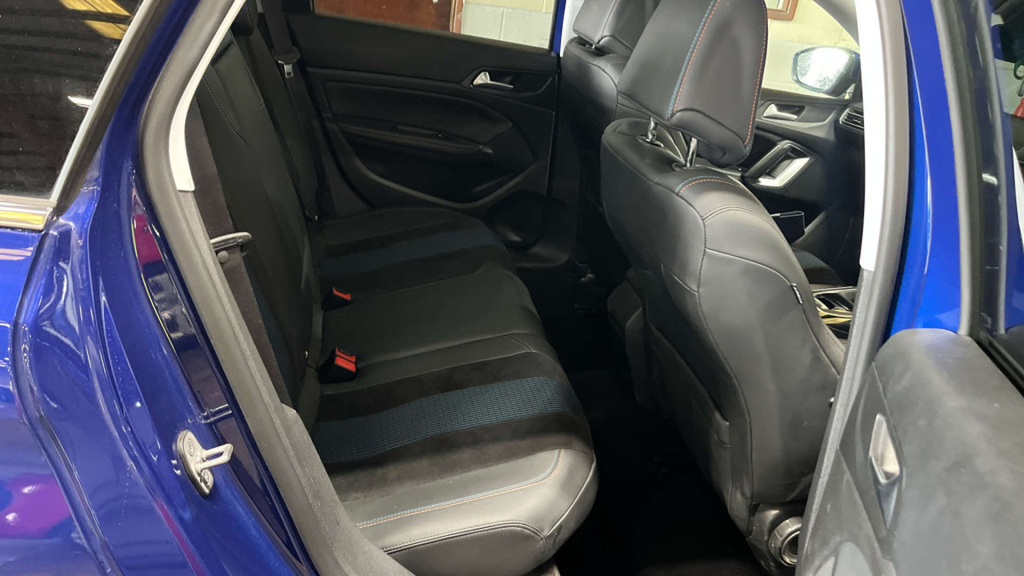 Peugeot 308 SW Active Blue #8