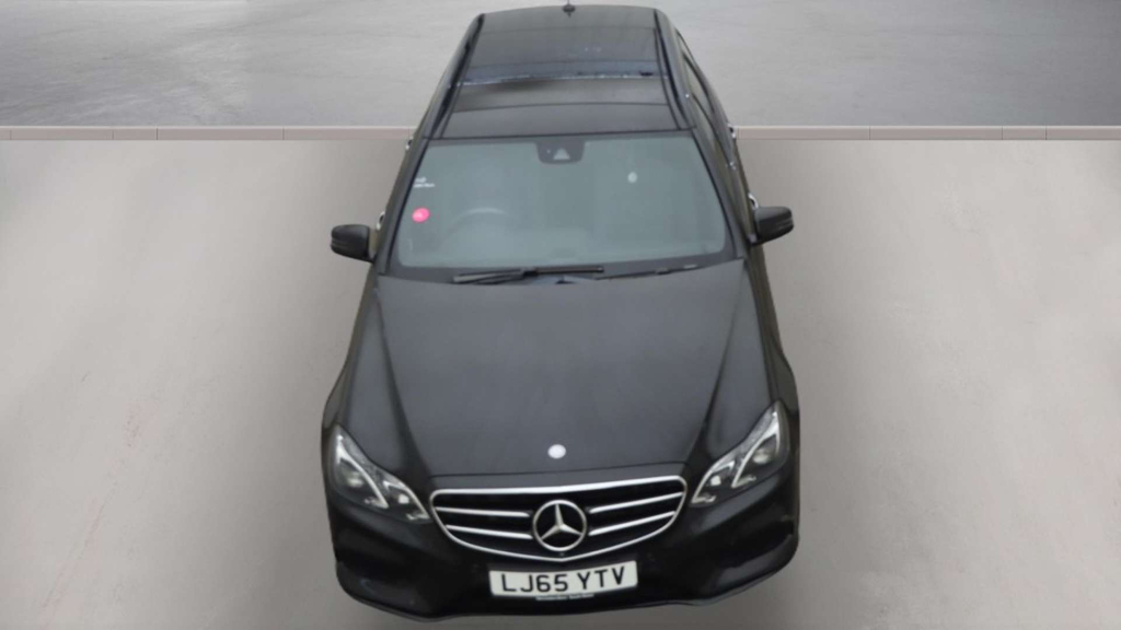 Mercedes-Benz E Class Coupe E220 Black #15