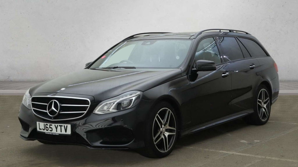 Mercedes-Benz E Class Amg Night Edition Premium Bluetec Black #2