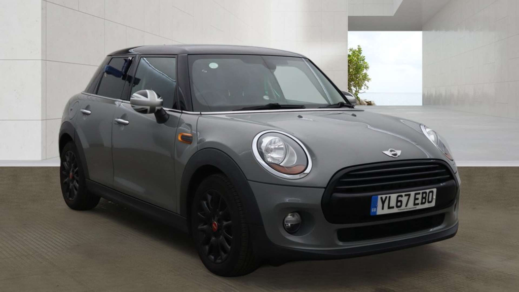 Mini Hatch One White #7
