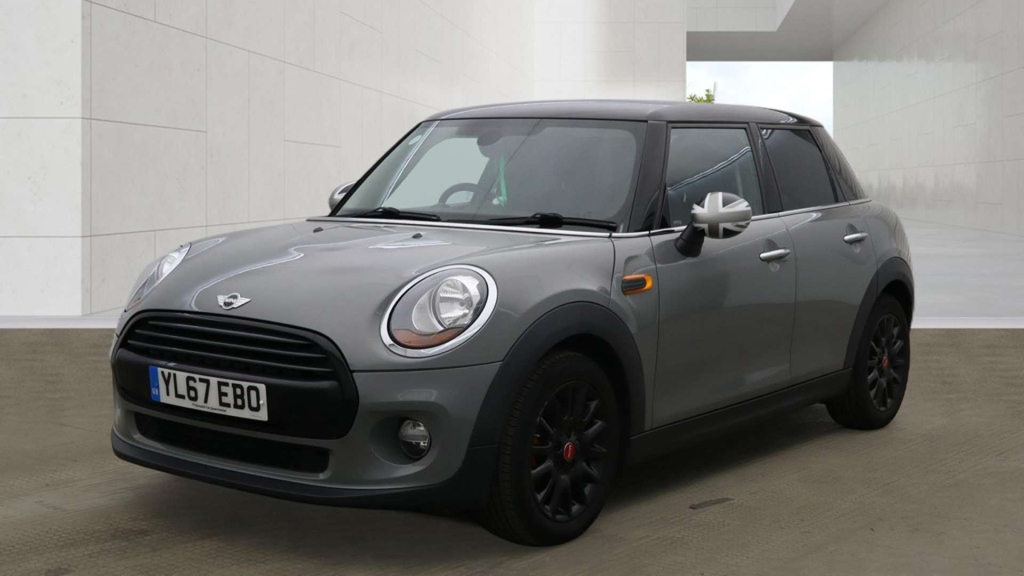 Mini Hatch One White #8