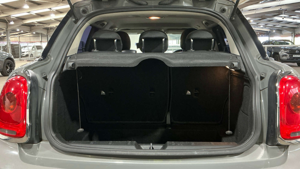 Mini Hatch One White #15
