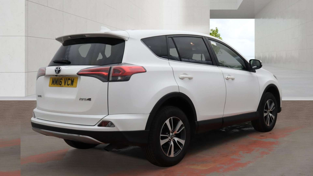 Toyota Rav 4 Business Edition D-4d 4X2  #4