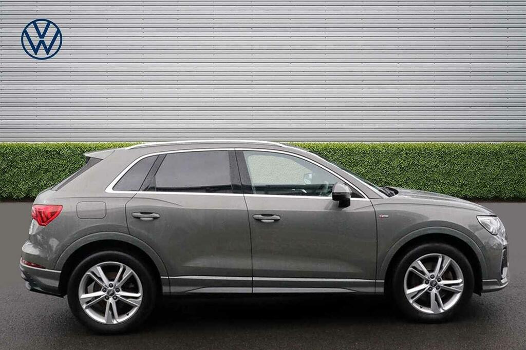 Audi Q3 45 Tfsi Quattro S Line S Tronic Grey #4