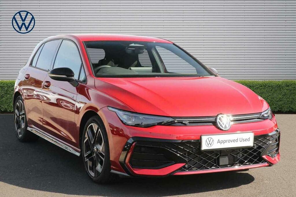 Volkswagen Golf 1.5 Etsi 150 Black Edition Dsg Red