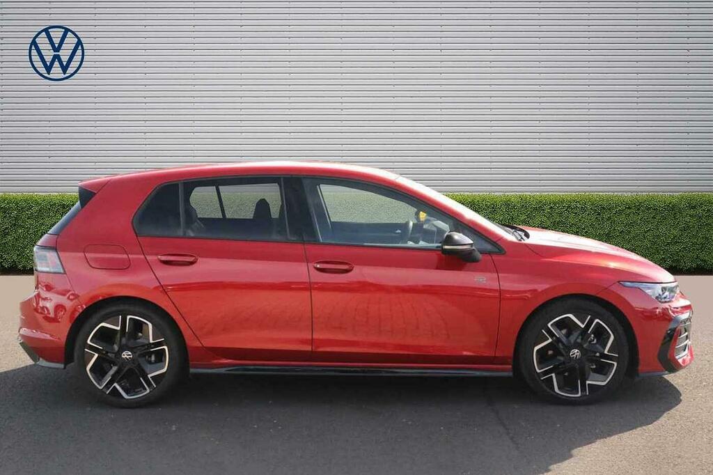 Volkswagen Golf 1.5 Etsi 150 Black Edition Dsg SH26JCJ Red #4