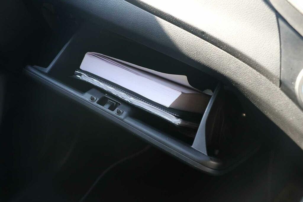 Suzuki Baleno Hatchback Silver #16