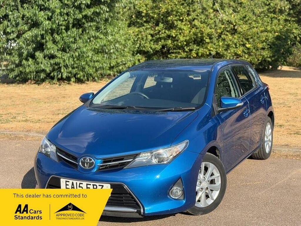 Toyota Auris 1.33 Dual Vvt-i Icon Hatchback E Blue
