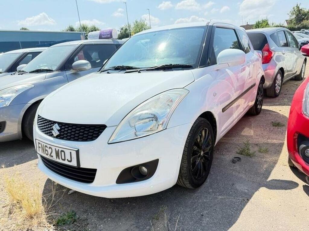 Suzuki Swift Hatchback White #1