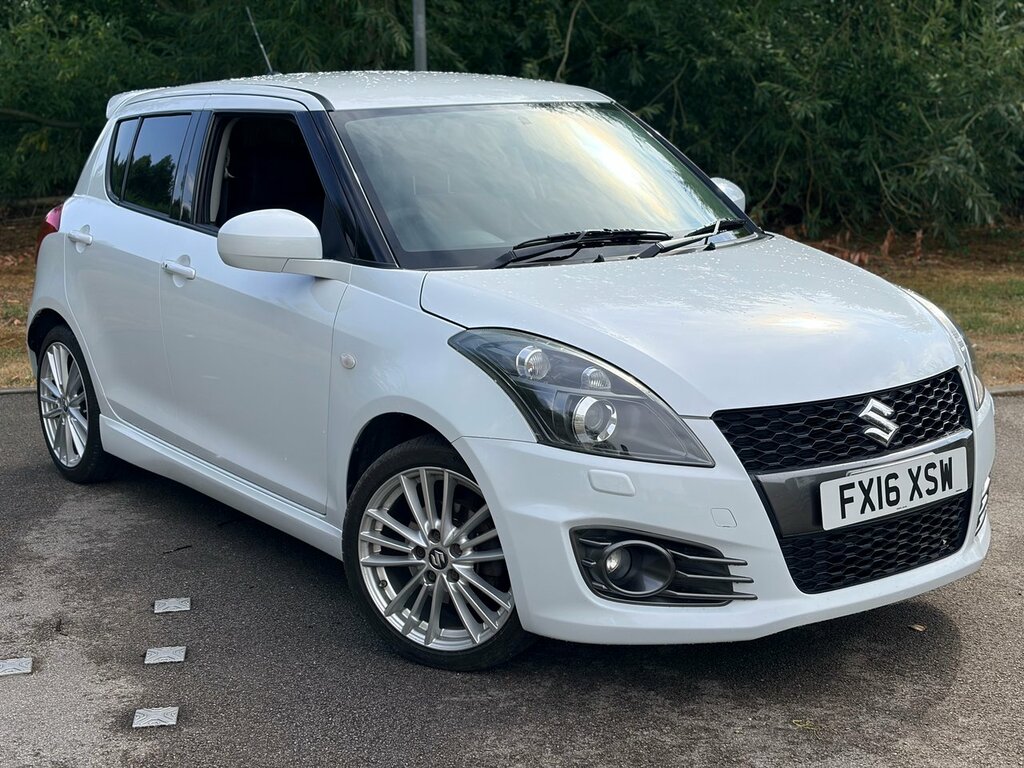 Suzuki Swift Hatchback White #4