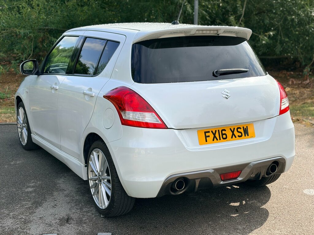 Suzuki Swift Hatchback White #19