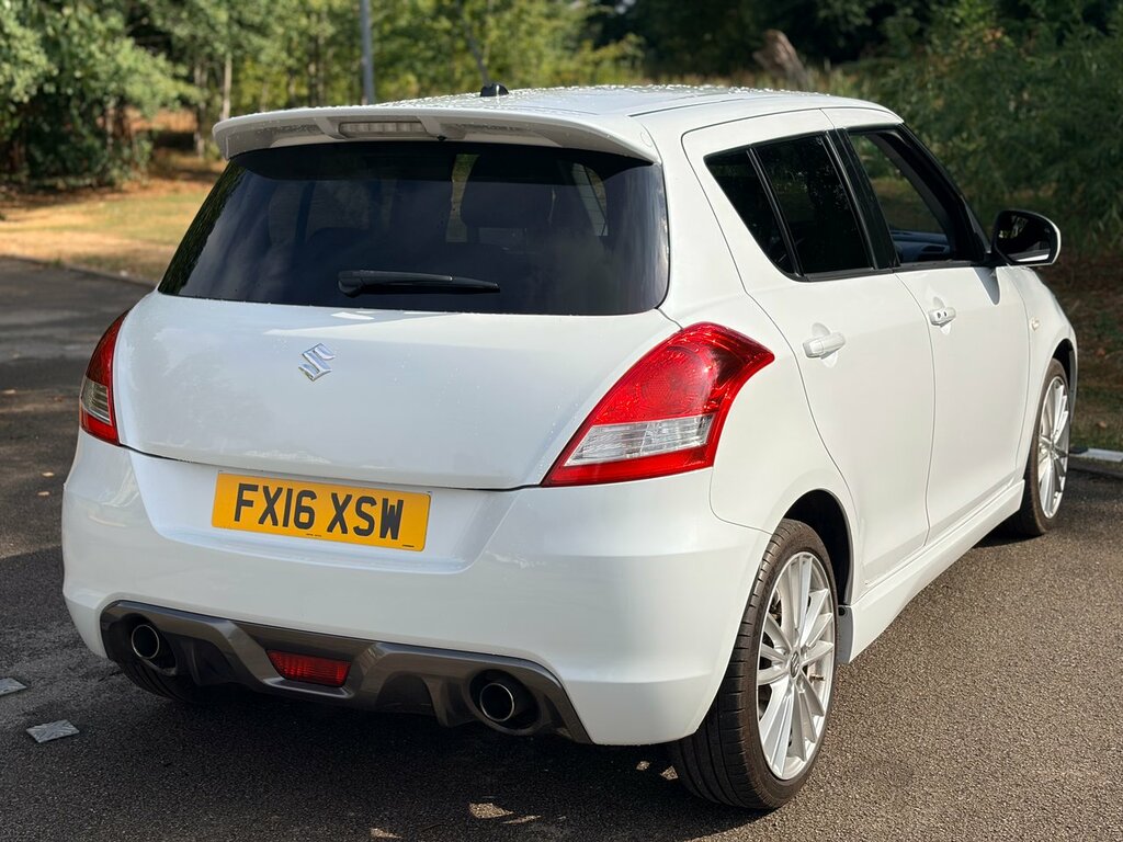 Suzuki Swift Hatchback White #23