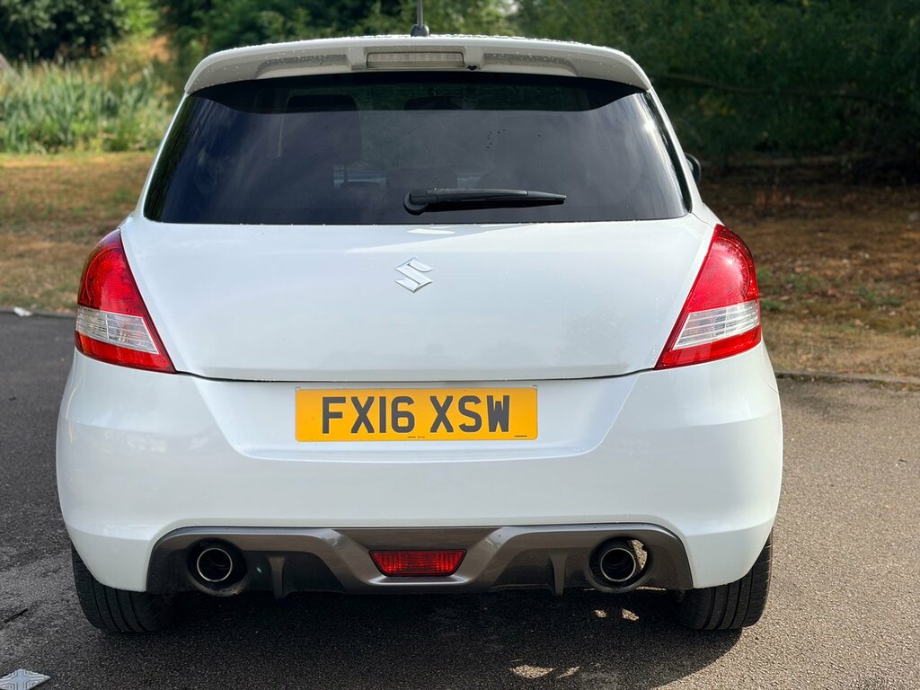 Suzuki Swift Hatchback White #15