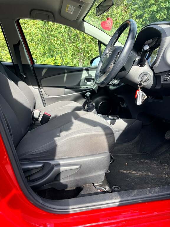 Toyota Yaris 1.33 Dual Vvt-i Icon Euro 5 Euro 5 Black #33