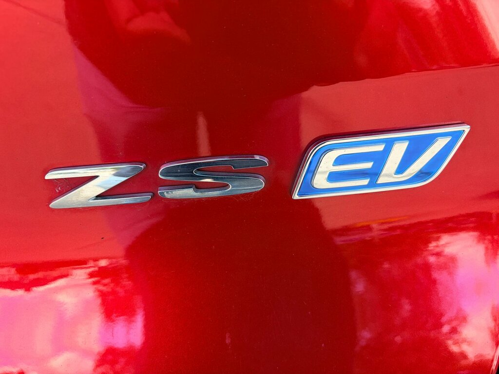 MG ZS 1.5 Vti-tech Exclusive Red #28