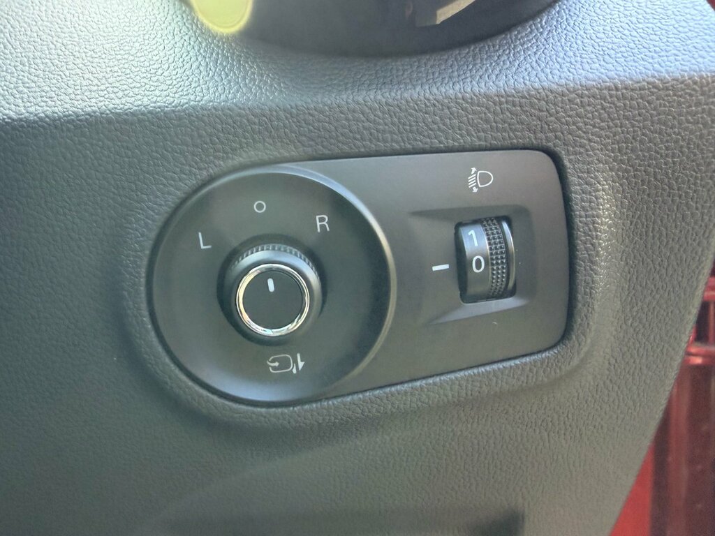 MG ZS 1.5 Vti-tech Exclusive Red #38