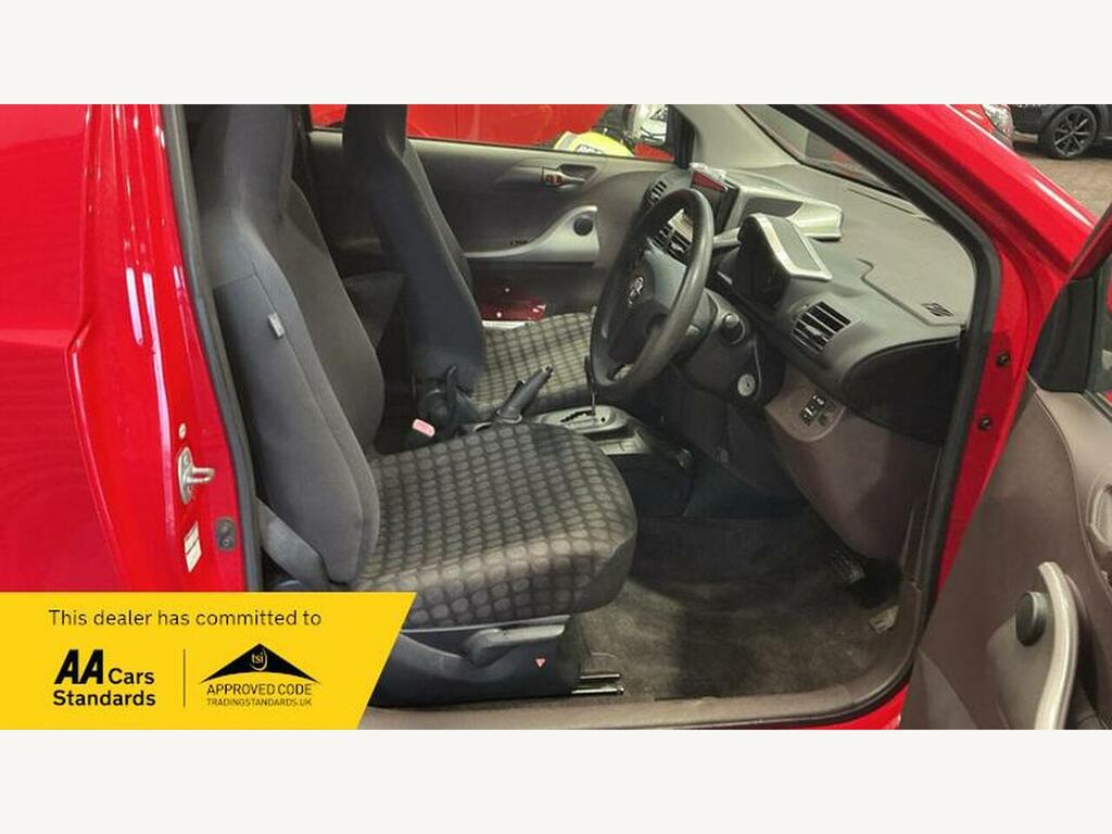 Toyota IQ 1.0 Automatic #9