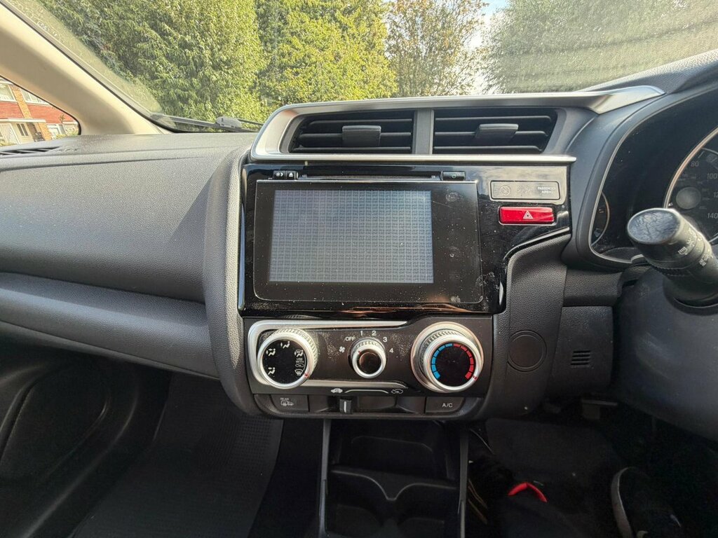 Honda Jazz Hatchback White #32