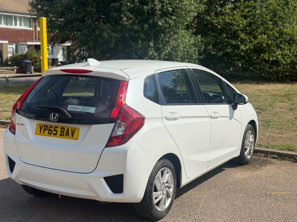 Honda Jazz Hatchback White #16
