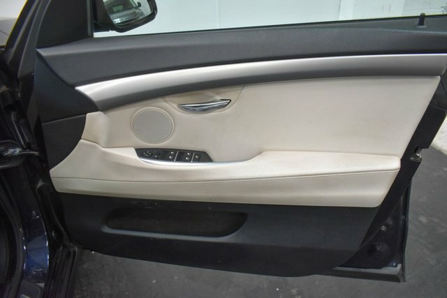 BMW 5 Series Gran Turismo Hatchback Black #45
