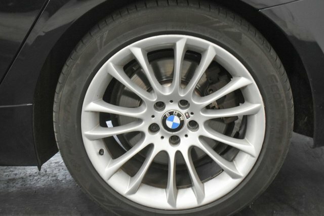 BMW 5 Series Gran Turismo Hatchback Black #11