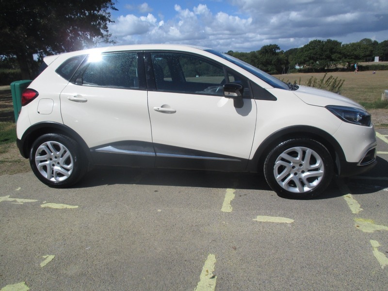 Renault Captur Dynamique Nav Dci SA66NRZ Brown #3