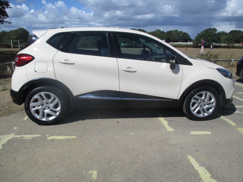 Renault Captur Dynamique Nav Dci SA66NRZ Brown #4