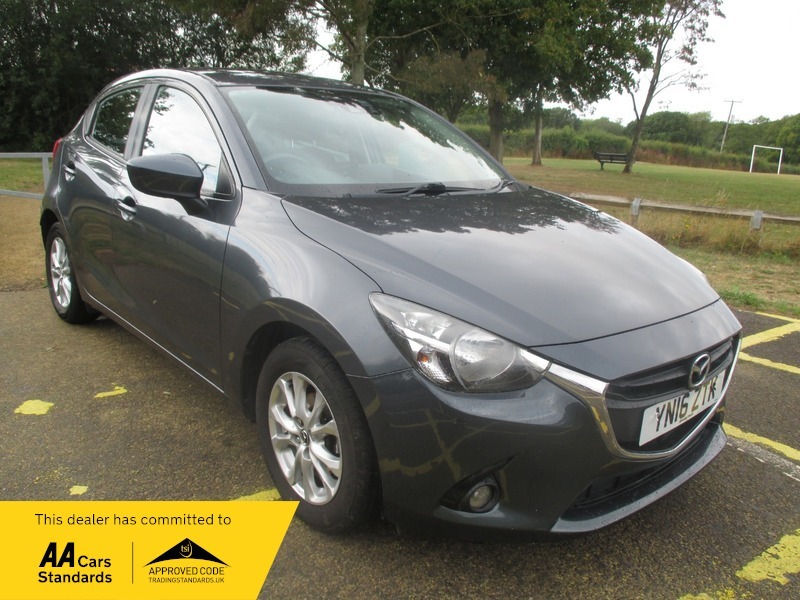 Mazda 2 Se-l Grey